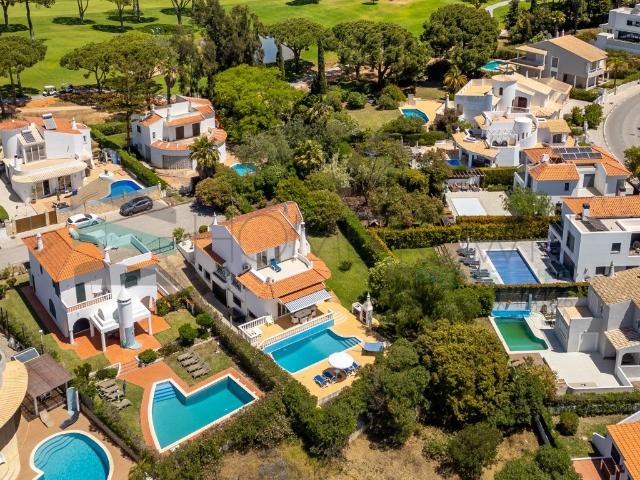 Moradia T3 Old Village, Vilamoura 300m² Vilamoura