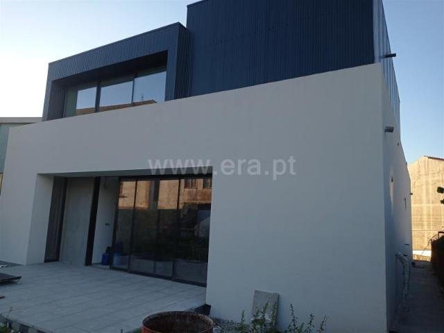 Moradia T3, Oliveira de Azeméis, Santiago de Riba Ul, Ul, Macinhata Da Seixa e Madail, Oliveira de Azeméis | BPI Expresso Imobiliário