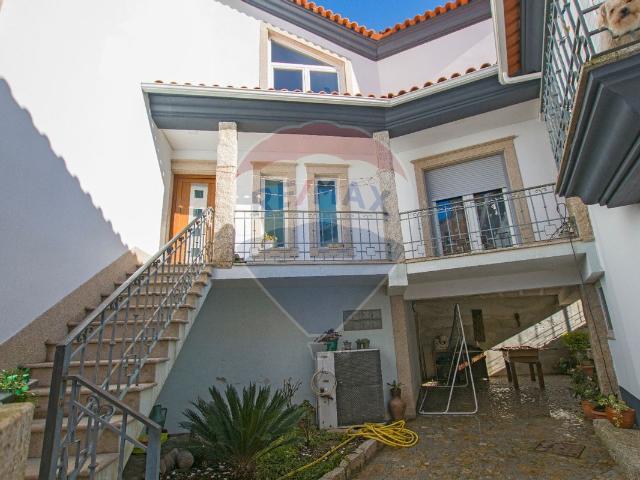 Moradia T3 à venda em Várzea de Meruge