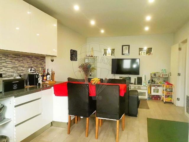 Moradia T3 à venda em Abelheira 117m² da Lourinhã e Atalaia