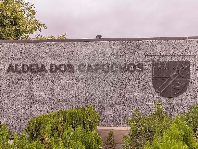 Moradia T3 à venda em Almada 378m² Almada, Cova da Piedade, Pragal e Cacilhas