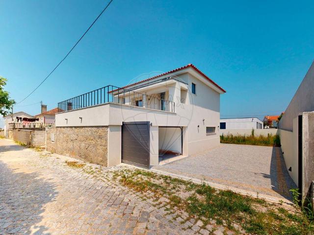 Moradia T3 à venda em Esposende 171m² Esposende, Marinhas e Gandra