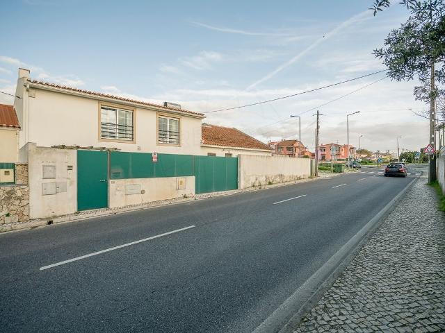 Moradia T3 à venda em Sintra