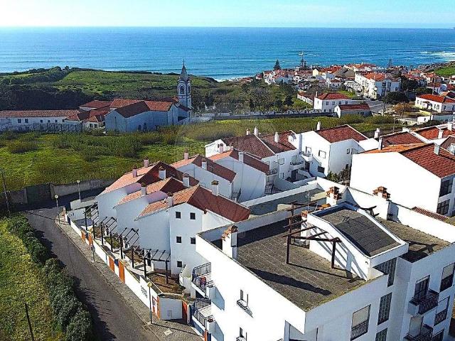 Moradia T3 à venda em Peniche 160m² Peniche
