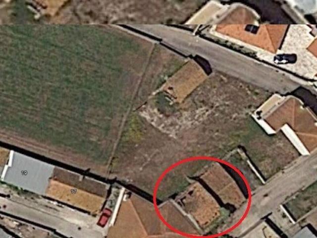 Moradia T3 à venda em Nazaré