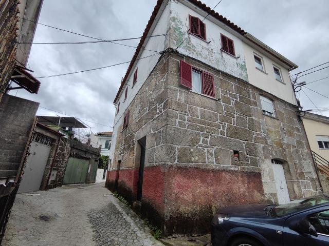 Moradia T3 à venda em Viseu