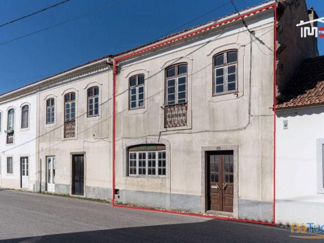 Moradia T3 Alburitel | 26084073132
