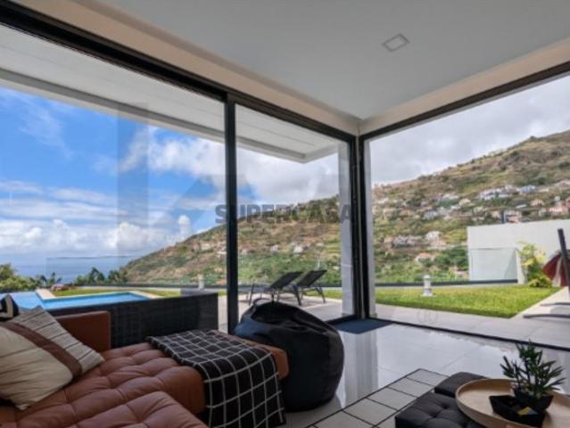 Moradia T3 Arco da Calheta