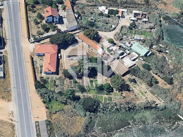 Moradia T3 + Armazéns P/Recuperar / Área Terreno 4.150m2 0m² Amora