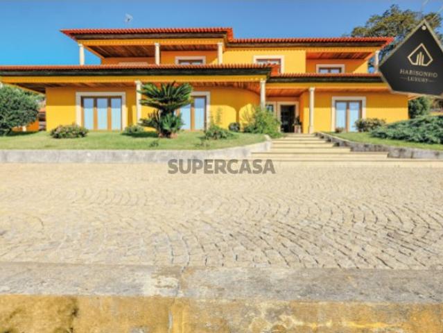 Moradia T5 c/ 18.460 m2 | Baião