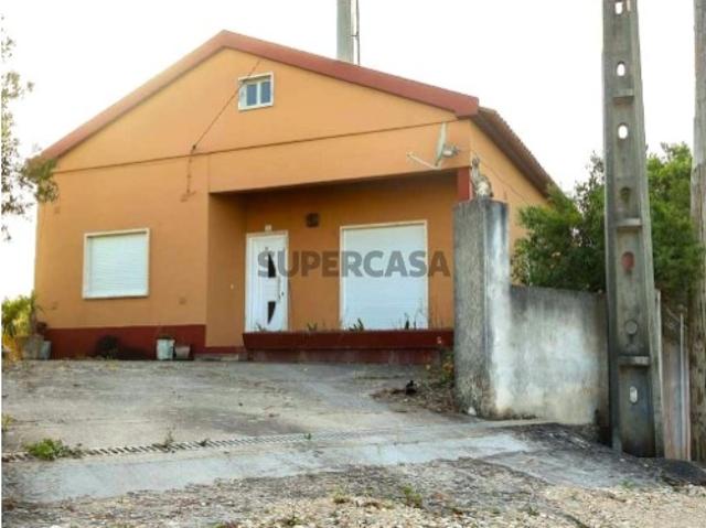 Moradia T3 Campelos, Lourinhã