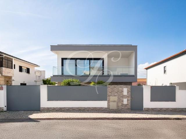 Moradia T3 | Cascais 175m² São Domingos De Rana