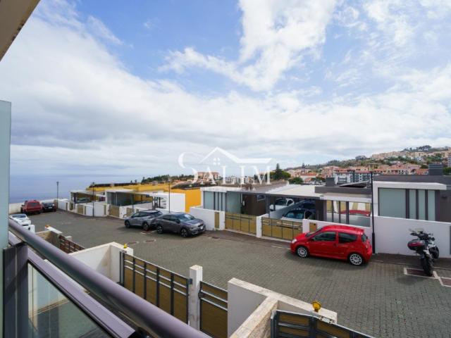 Moradia T3 | Central Village | Caniço 130m² Caniço
