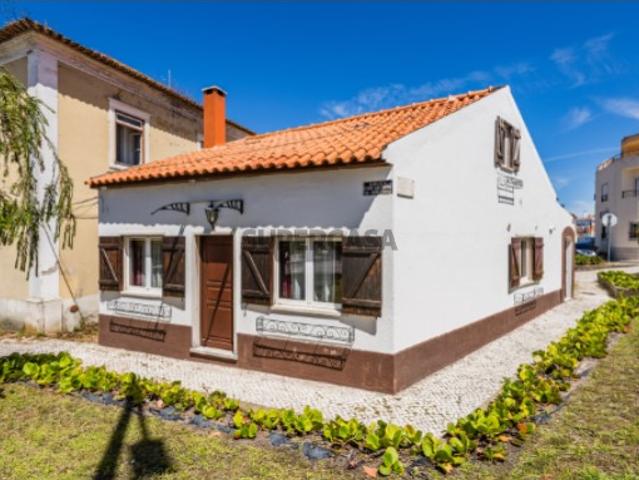 Moradia T3, centro da cidade da Marinha Grande