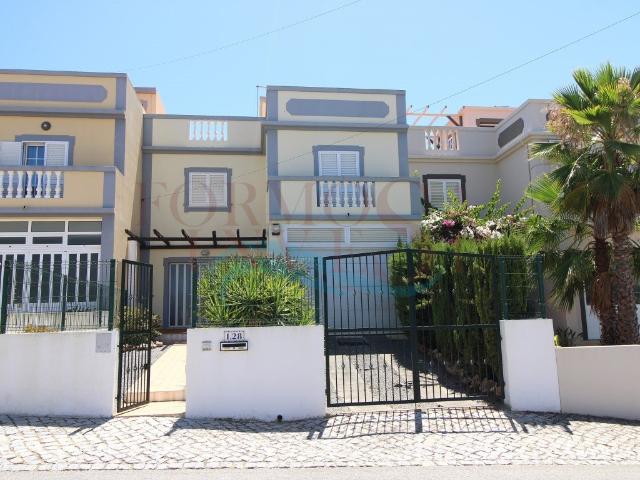 Moradia T3 com Vista Mar, Garagem e Terraços ao lado da Fuze. 176m² Moncarapacho e Fuseta
