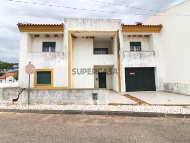 Moradia T5 com vista para o castelo de Marvão
