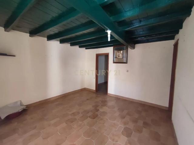 Moradia T3, com anexo, Sobral do Campo, Castelo Branco