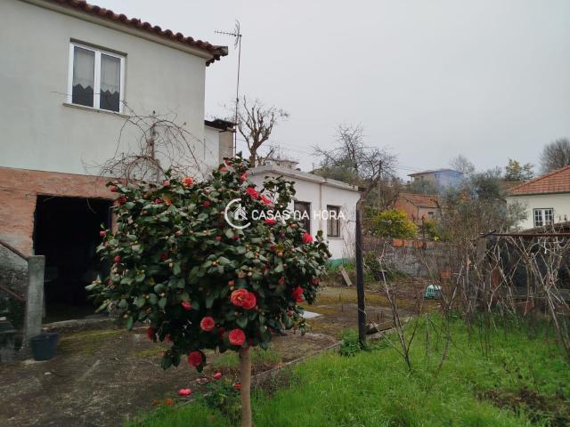 Moradia T3 com Espaço exterior Pindelo dos Milagres