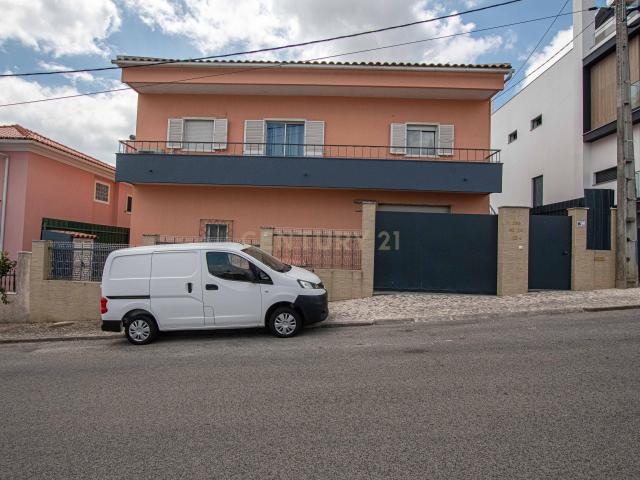 MORADIA T3 COM GARAGEM E ANEXO EM SÃO JOÃO DA TALHA