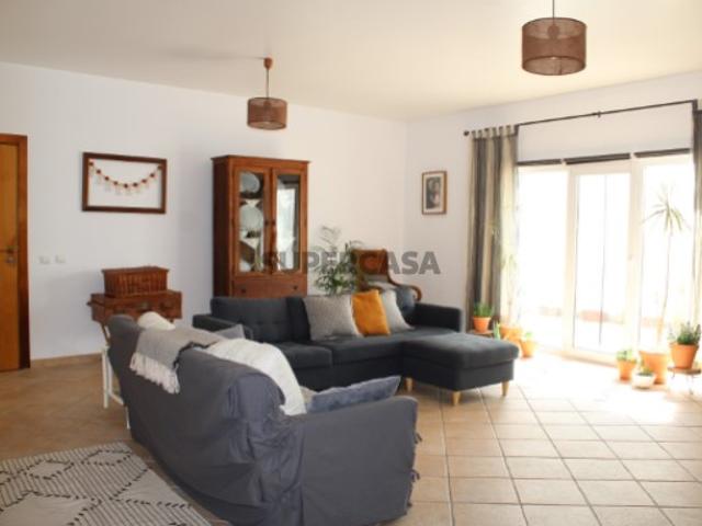 Moradia T3 com Garagem e Quintal