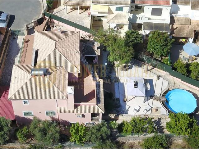 Moradia T3 com Garagem, Escritório e Espaço Exterior Alvor