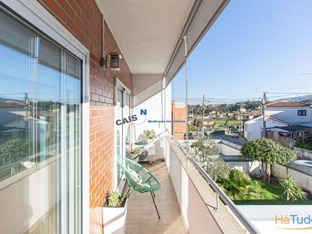 Moradia T3 com jardim e anexo, em Penafiel | 26054058126
