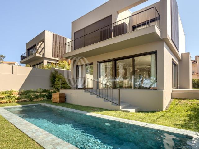 Moradia T3+1 com jardim e piscina em Murches, Cascais