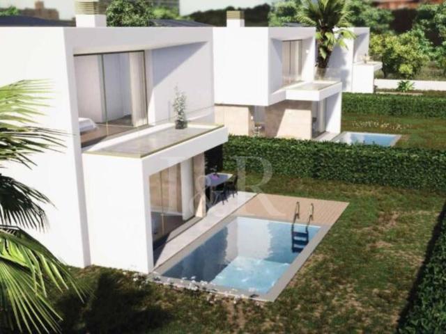 Moradia T3 com jardim, piscina e vista para a Serra de Sintr. 176m² Sintra São Martinho