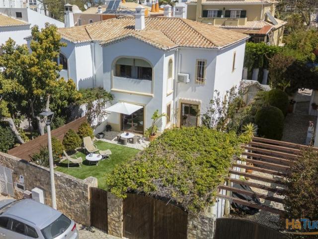 Moradia T3 com Jardim Privado em Localização Central de Lagos | 26064082465