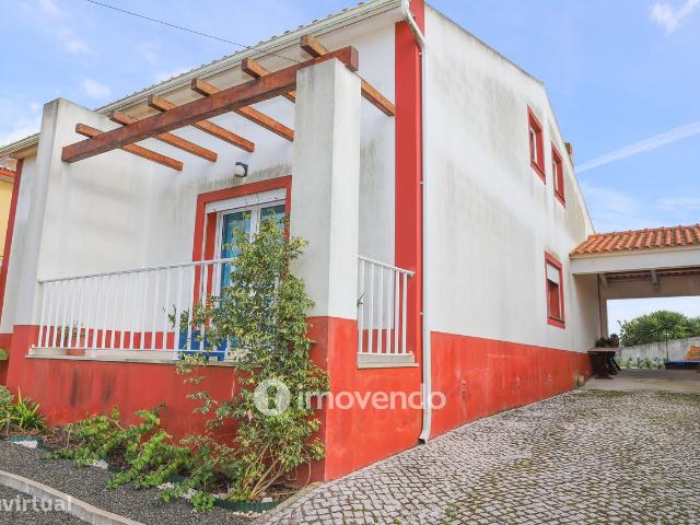Moradia T3 com jardim, rodeada de natureza, no Peral, Cadaval