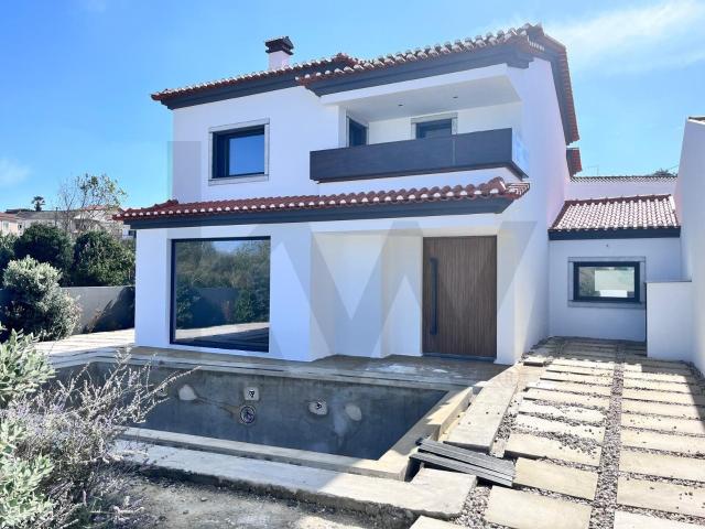 Moradia T3 com piscina e garagem em Ribamar 132m² Ribamar