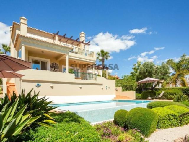 Moradia T3 com piscina e vista para o campo de golfe | Empreendimento de Vale da Pinta Golfe Resort Algarve