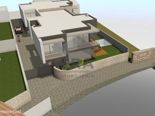 Moradia T3 com piscina em Gemeses