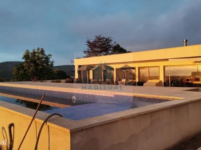 MORADIA T3 COM PISCINA EM VIANA DO CASTELO