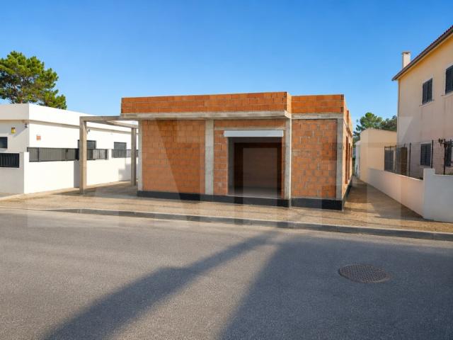 Moradia T3 com Piscina Pinhal do General, Seixal