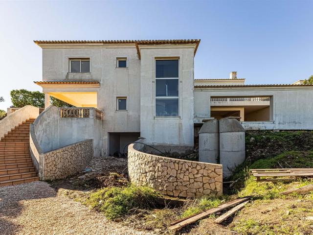 Moradia T3 com Piscina & Vista Montanha | Parque da Floresta. 387m² Budens