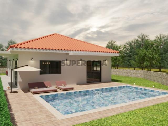 Moradia T3 com Piscina