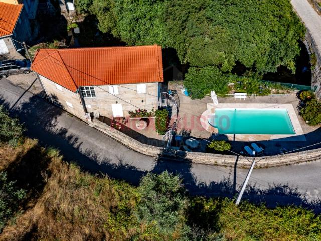 Moradia T3 com piscina