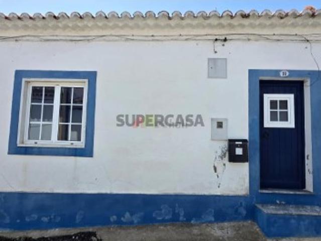 Moradia T3 com Quintal e Garagem em Albernoa