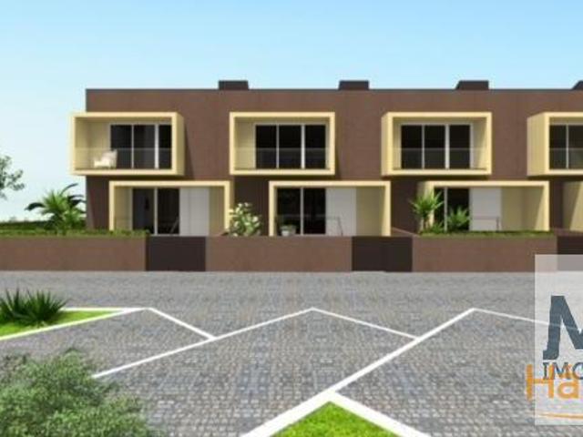 Moradia T3 c/piscina Ovar | 26083584622