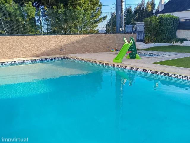 Moradia T3 Duplex no Condomnio Privado da Mata Nacional, Leiria