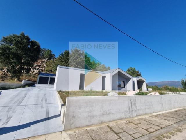 Moradia T3 de Luxo Nova Construção, Chave na Mão!