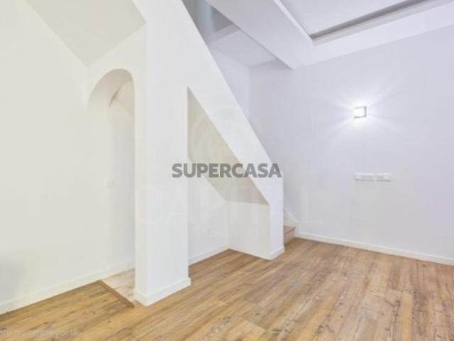 Moradia T3 de luxo Renovada