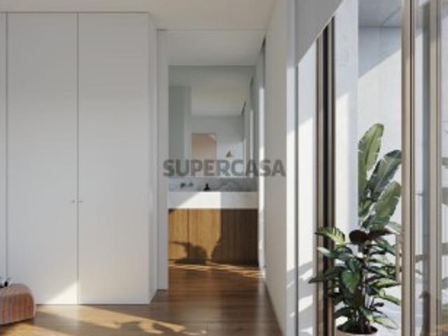 Moradia T3 exclusiva com jardim privado em Vila Nova de Gaia