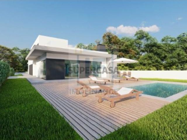 Moradia T3 em Atouguia da Baleia