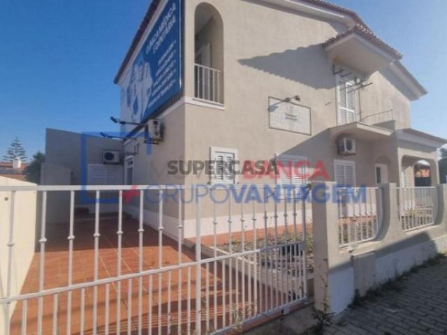 Moradia T3 em Azeitão São Lourenço e São Simão