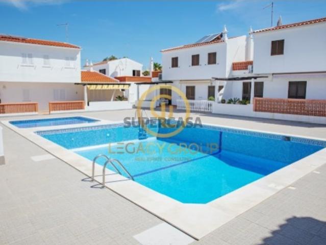 Moradia T3 em Albufeira e Olhos de Água