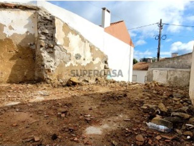 Moradia T3 em Aldeia Galega da Merceana e Aldeia Gavinha