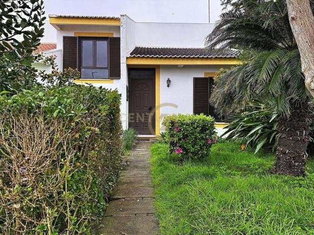 Moradia T3 em Angra Santa Luzia, Ilha Terceira