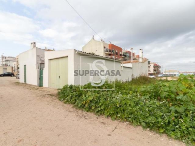 Moradia T3 em Baixa da Banheira e Vale da Amoreira